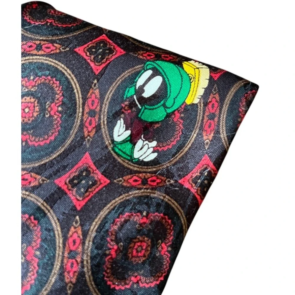 VTG LOT OF 3, Men's Neck Tie LOONEY TUNES Mickey Mouse RUDOLPH REINDEER Cartoons